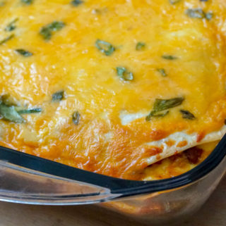 https://workweeklunch.com/wp-content/uploads/2019/12/breakfast-casserole-egg-feature-320x321.jpg