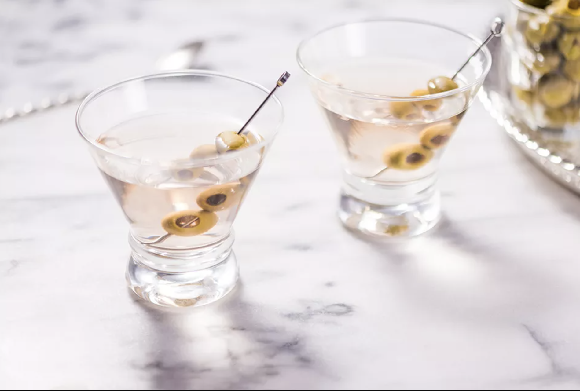 date night ideas gin martini