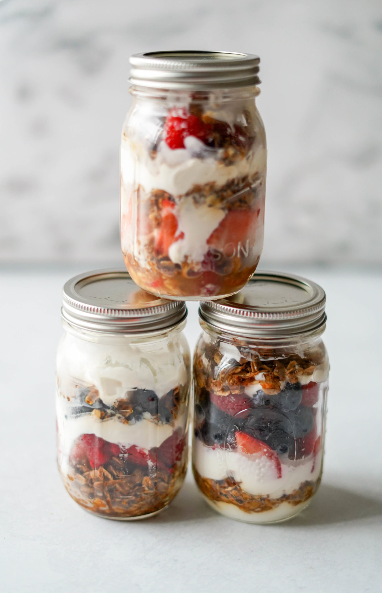 Berry Parfait Recipe with Homemade Granola - Workweek Lunch