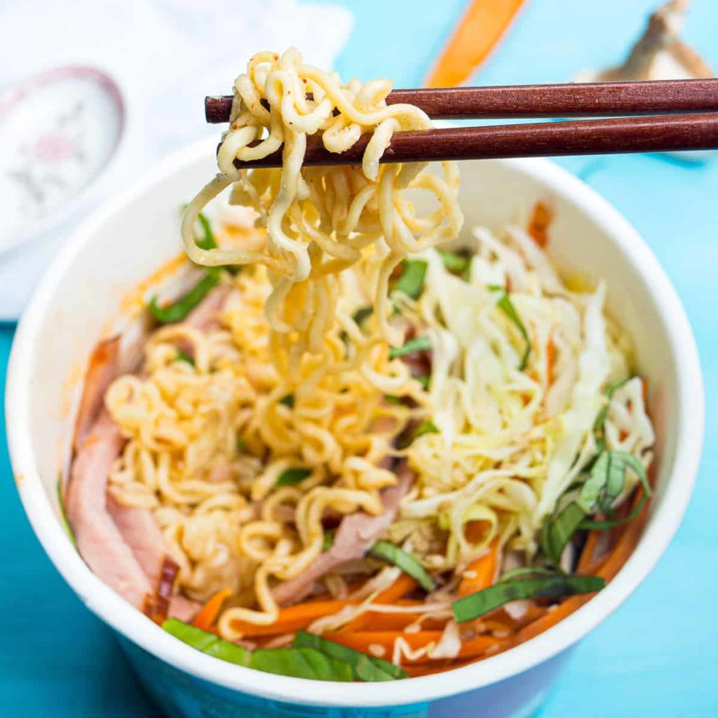 https://workweeklunch.com/wp-content/uploads/2021/08/fancy-cup-noodles-feature-1024x1024.jpg