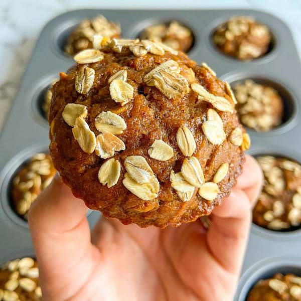 pumpkin oat muffins - workweek lunch