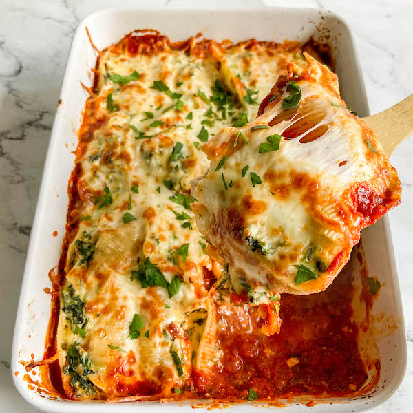 workweek lunch- stuffed shells 