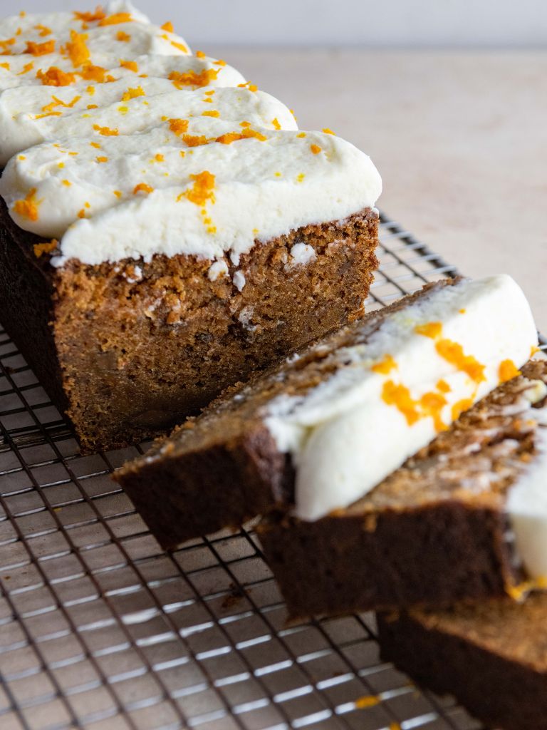 Easy Carrot Cake Recipe