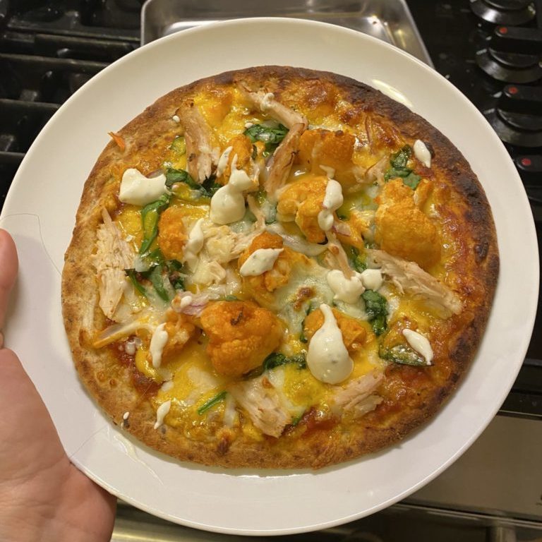 buffalo cauliflower pizza